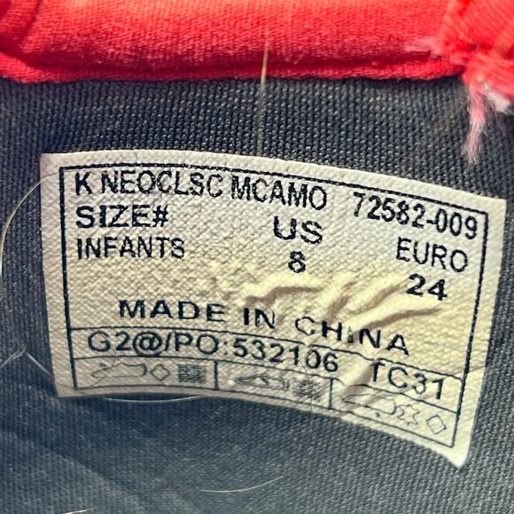 Bogs Neo Classic Boots Kids Toddler 8 Astronaut Print Winter Snow - Picture 6 of 8